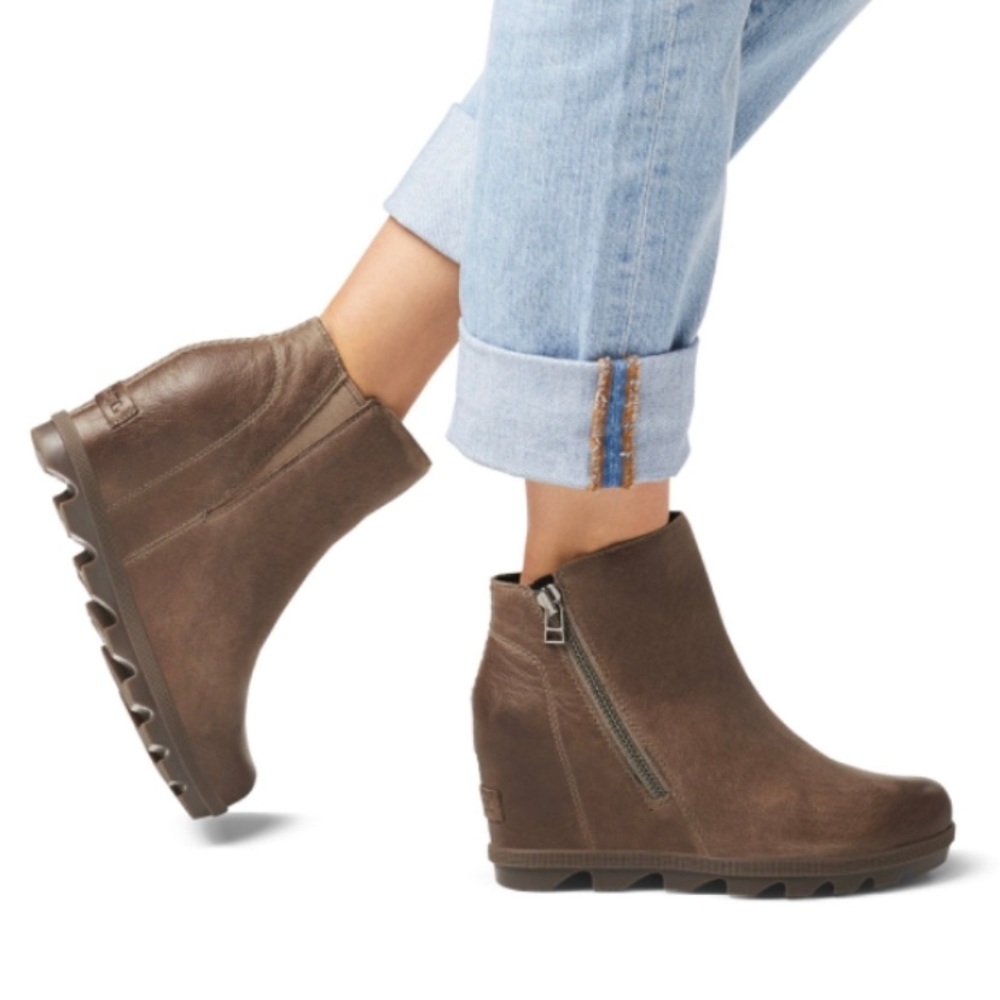 NEW SOREL WOMEN’S JOAN OF ARCTIC WEDGE II ZIP BOOT